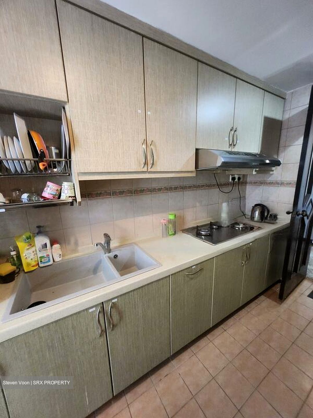 Stratford Court (D16), Condominium #632745471